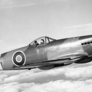 Maquetas hechas - supermarine-seafang-f.32 Vista lateral volando bn