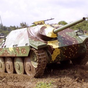 Maquetas hechas - hetzer-kame-sp Vista frontal lateral