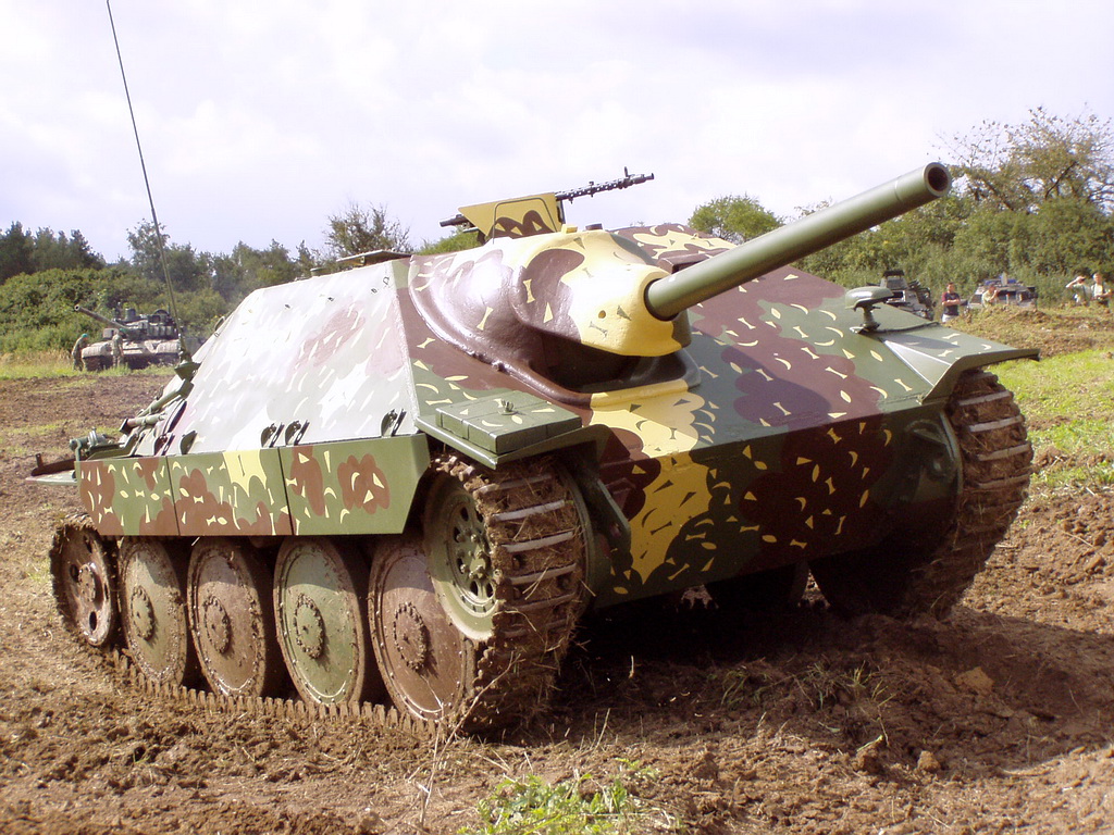 Maquetas hechas - hetzer-kame-sp Vista frontal lateral