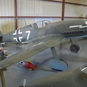 Maquetas hechas - heinkel-he-100 Vista frontal lateral