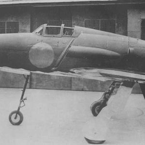 Maquetas hechas - kyushu-j7w1-shinden Vista lateral foto bn