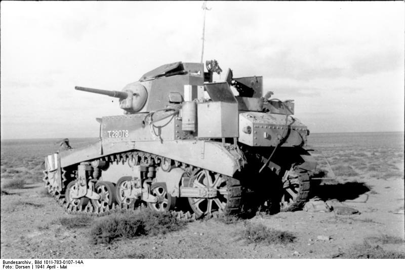 Maquetas hechas - Nordafrika, amerikanischer Panzer M3 "Stuart" Vista lateral