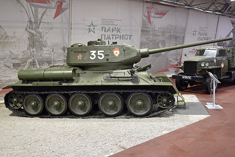 Maquetas hechas - t-34-85 Vista lateral
