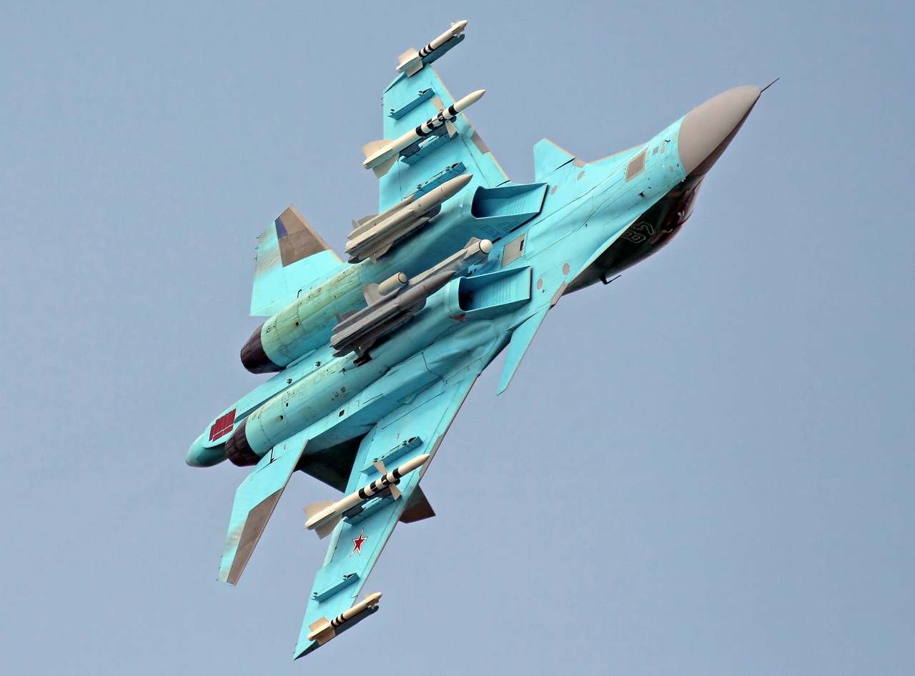 Maquetas hechas - Su 34 Fullback Vista inferior