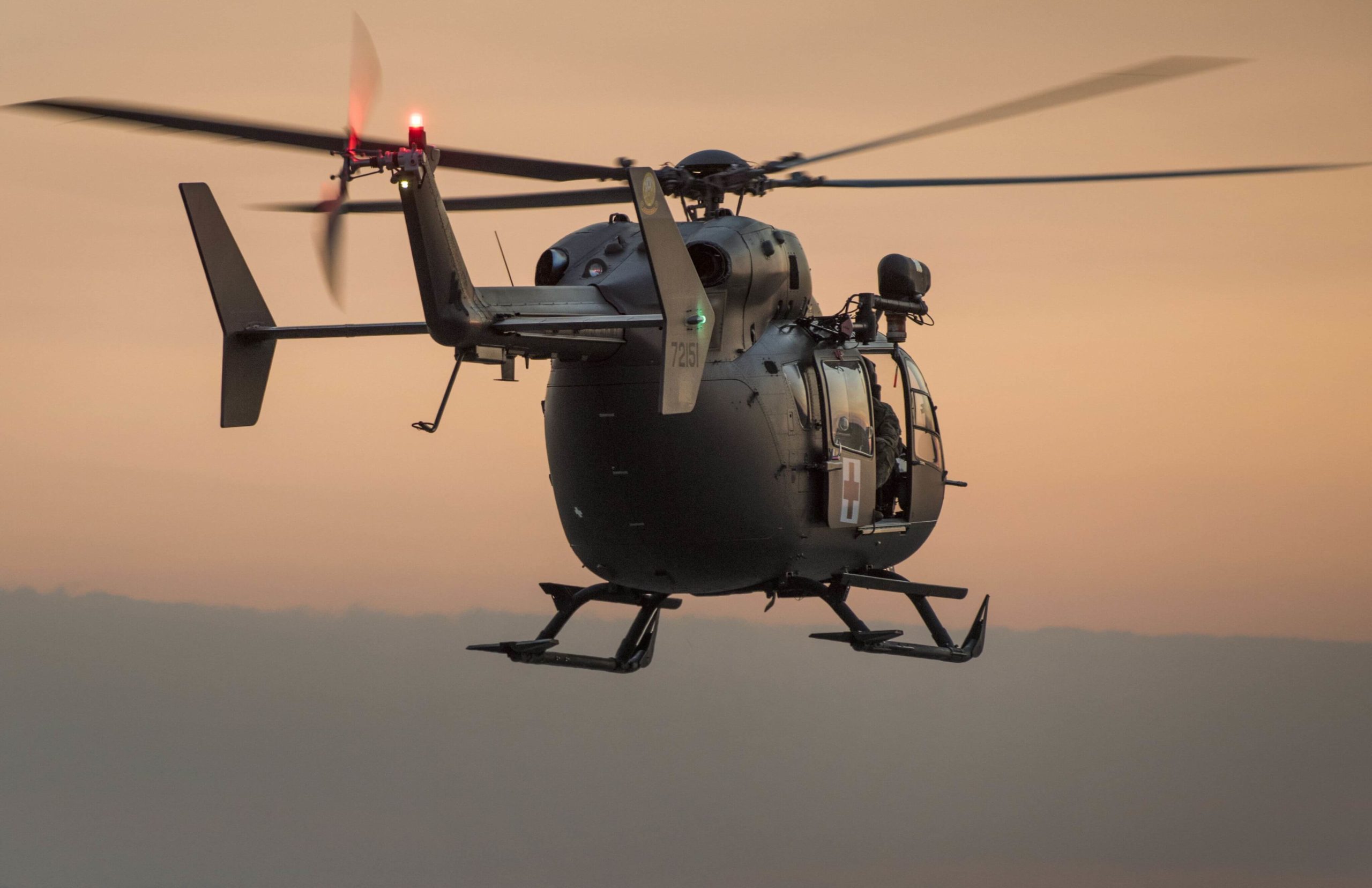 Maquetas hechas - UH-72 Lakota Vista trasera