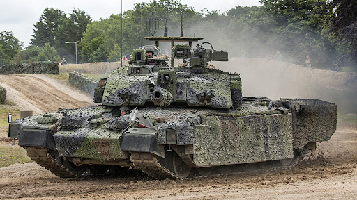 Maquetas hechas - Challenger 2 Vista frontal-lateral 2