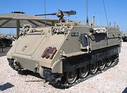Maquetas hechas - M113 Vista frontal-lateral 2
