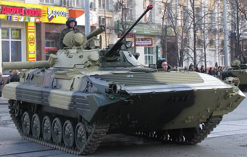 Maquetas hechas - BMP-2 Vista frontal-lateral