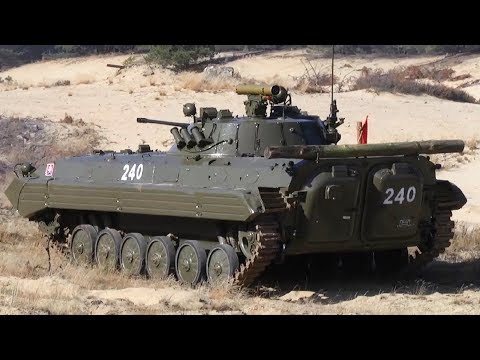 Maquetas hechas - BMP-2 Vista trasera