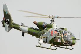 Maquetas hechas - Aérospatiale SA341 Gazelle Vista lateral