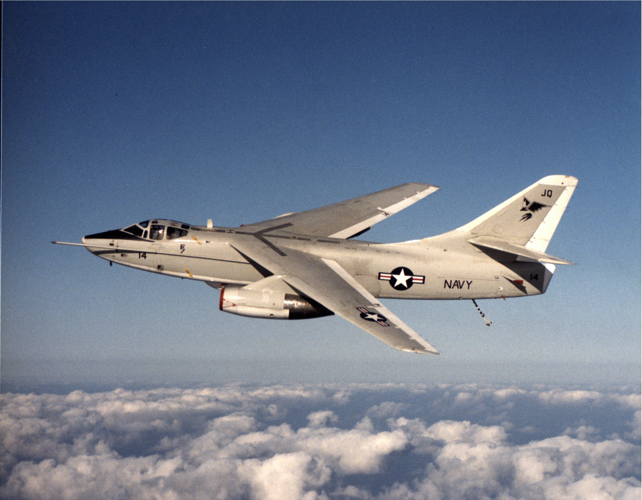 Maquetas hechas - A-3 Skywarrior Vista lateral