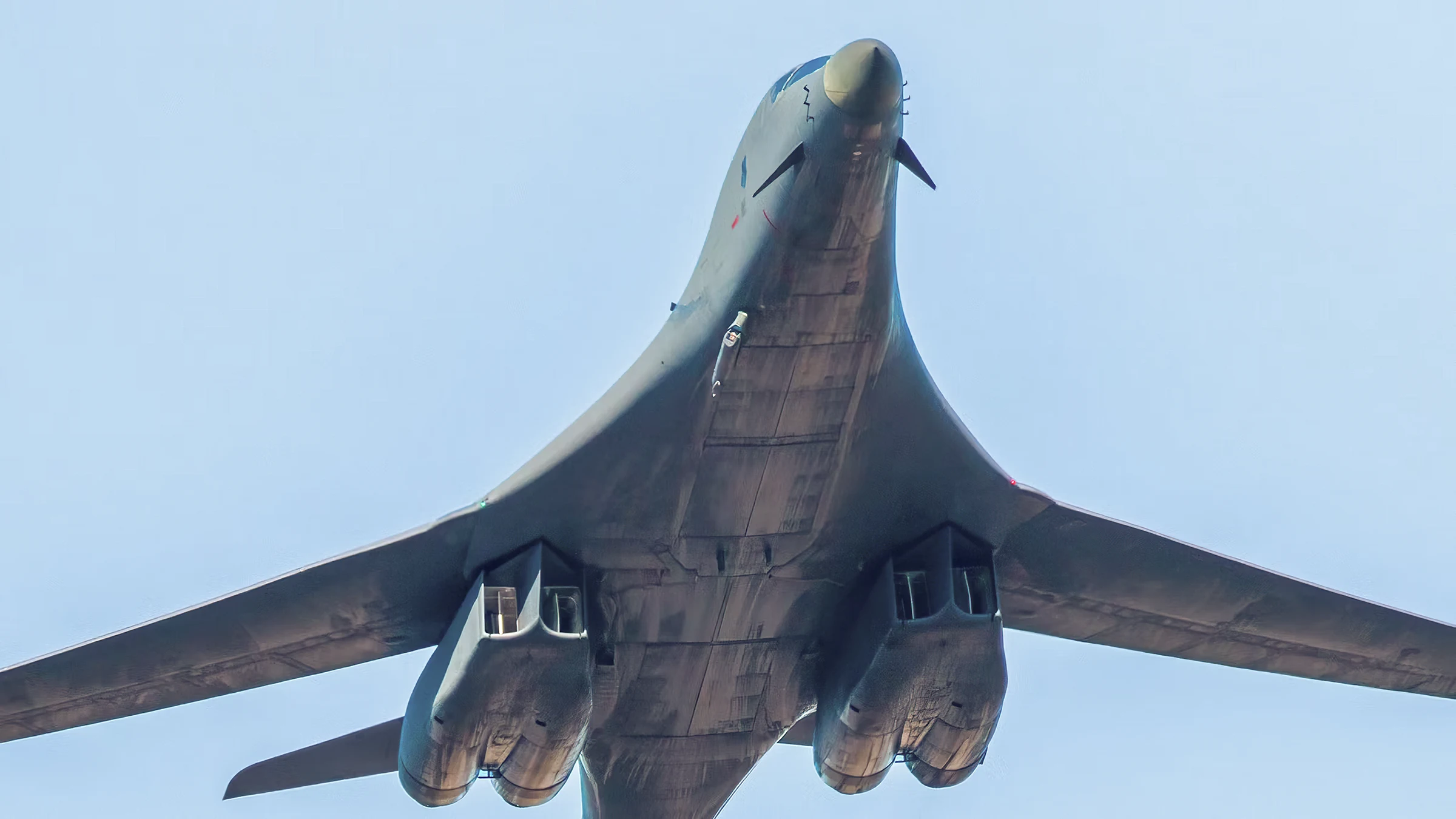 Maquetas hechas - Boeing B-1 Lancer Vista inferior