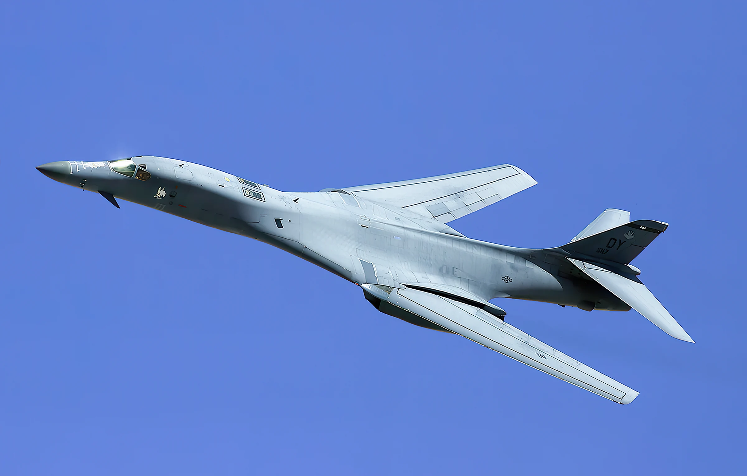 Maquetas hechas - Boeing B-1 Lancer Vista lateral-superior