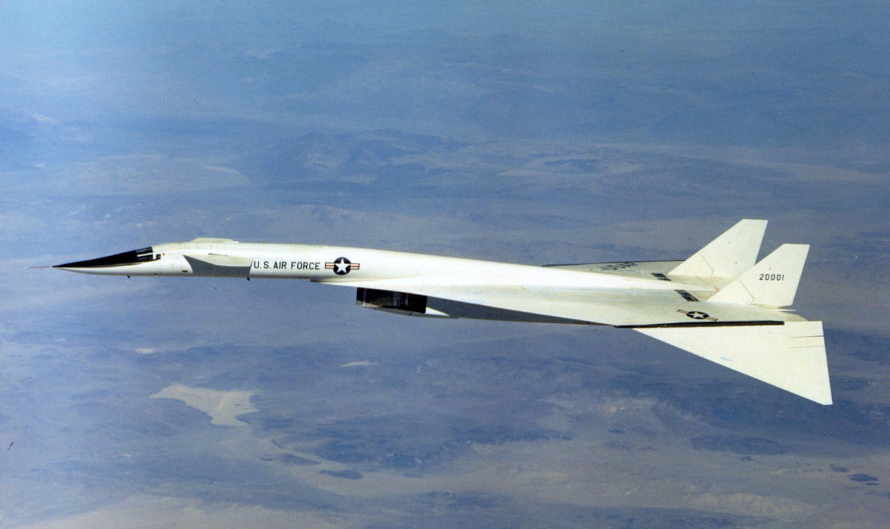 Maquetas hechas - North American Aviation XB-70 Valkyrie Vista lateral