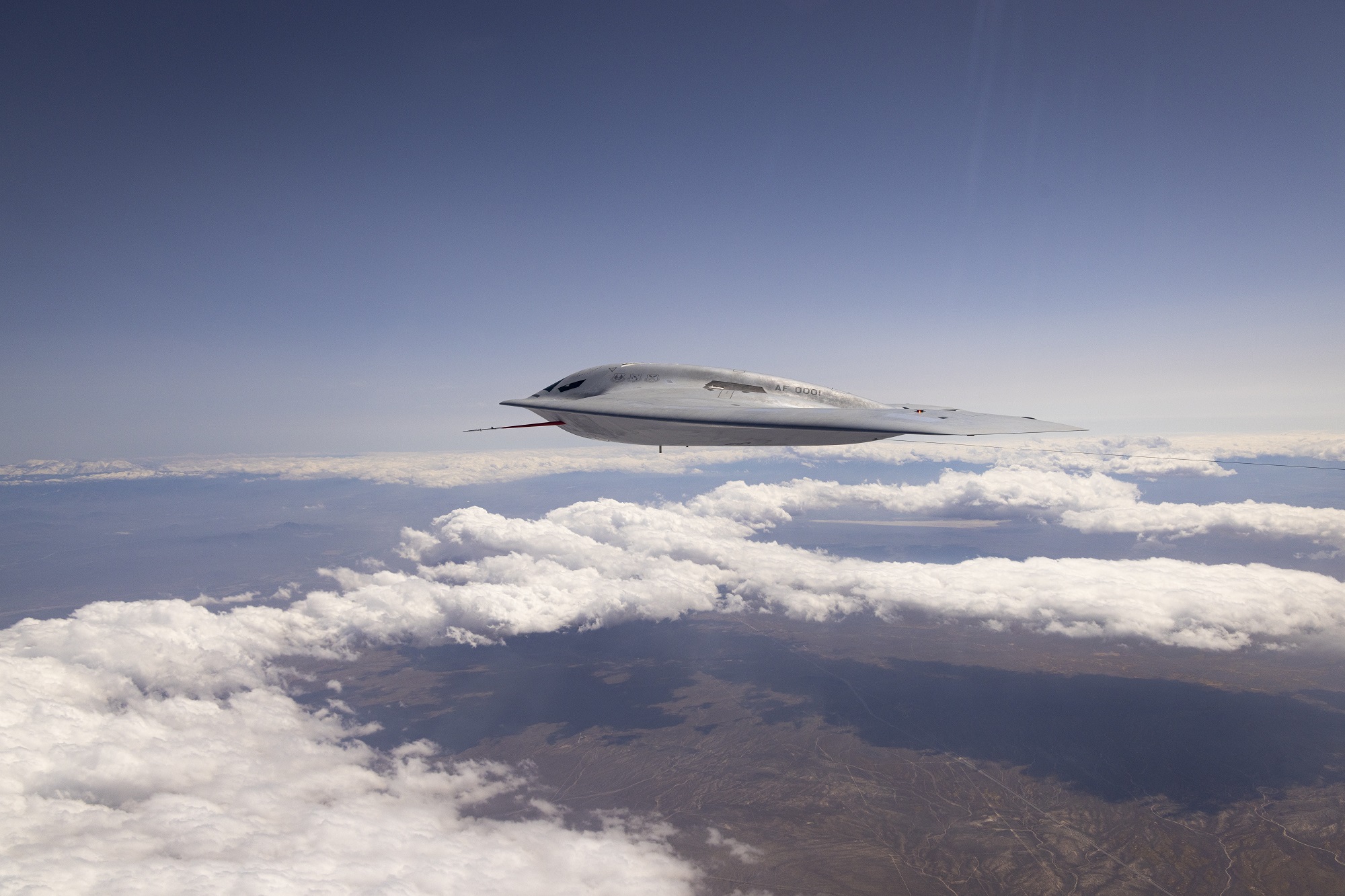 Maquetas hechas - Northrop Grumman B-21 Raider Vista lateral