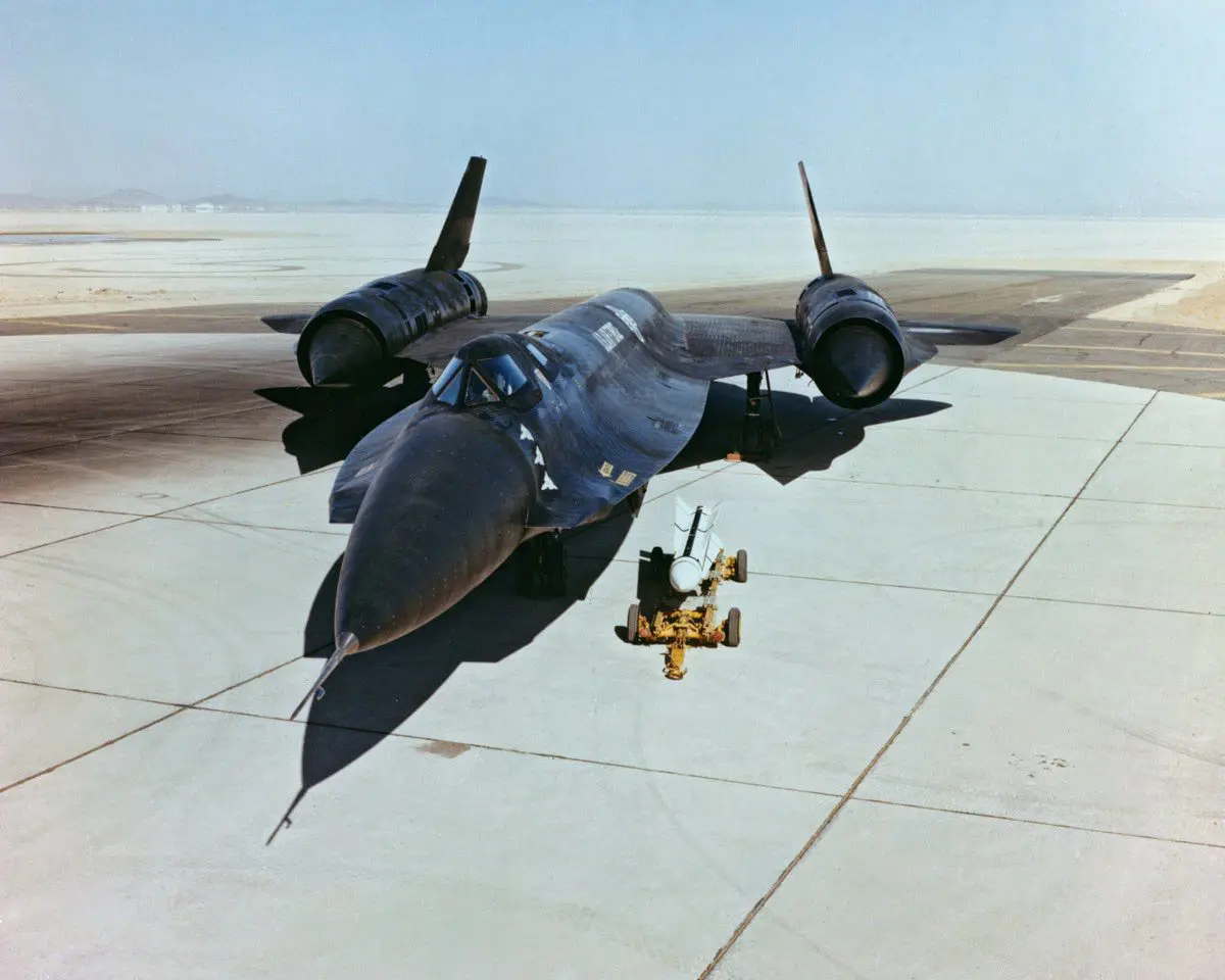 Maquetas hechas - Lockheed Martin A-12 Vista frontal