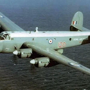 Maquetas hechas - Avro Shackleton Vista lateral