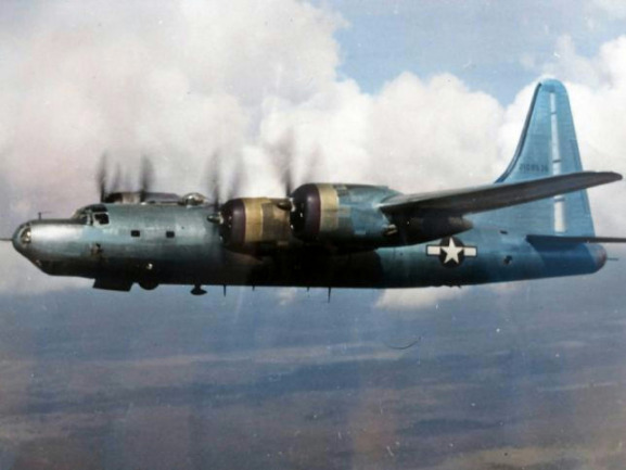 Maquetas hechas - Consolidated B-32 Dominator Vista lateral